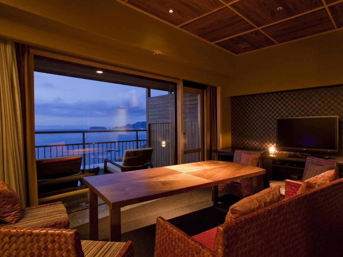 Hotel New Awaji Sumoto Εξωτερικό φωτογραφία